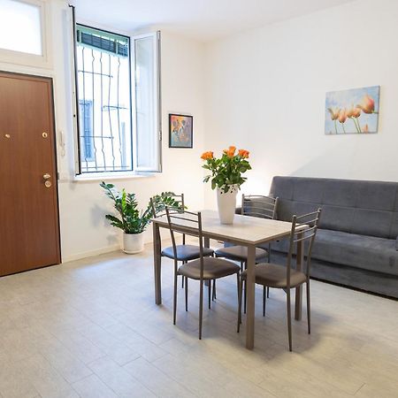 Monolocale Sguizzette Apartment Brescia Exterior foto
