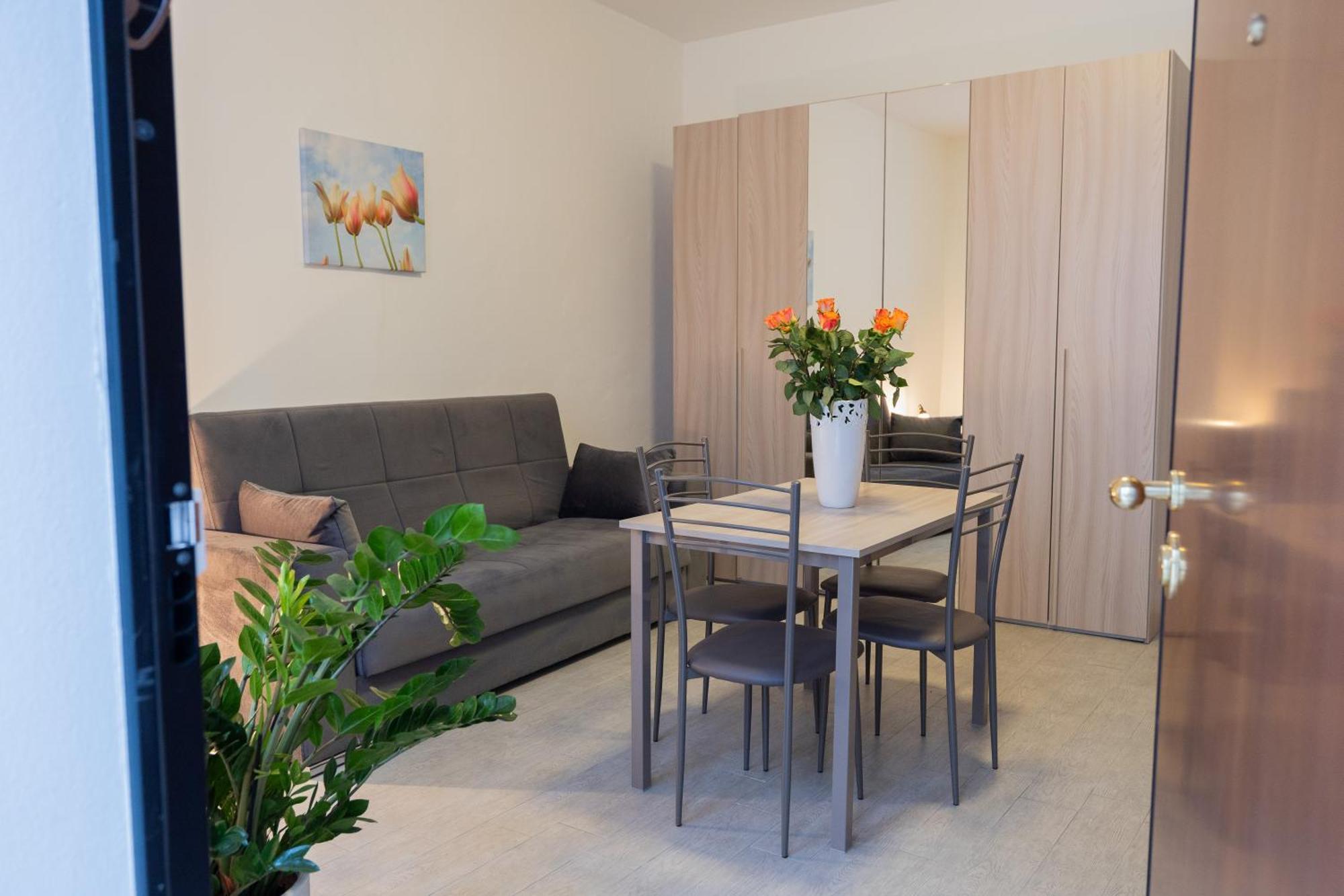Monolocale Sguizzette Apartment Brescia Exterior foto